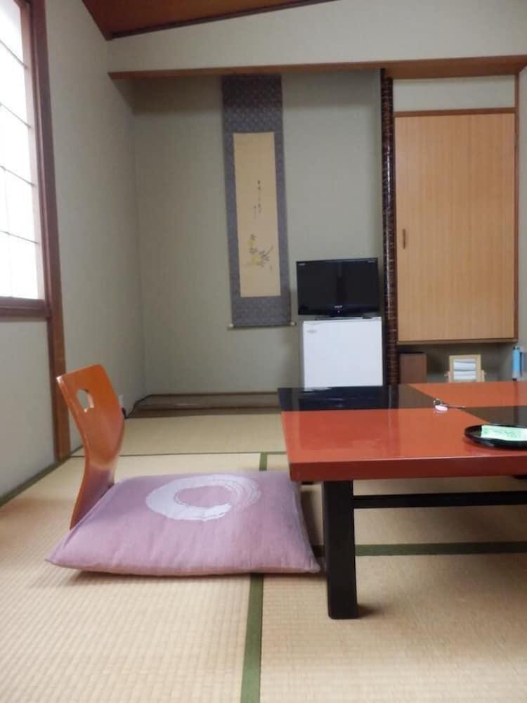 Kikunoya Ryokan Kanazawa Zewnętrze zdjęcie